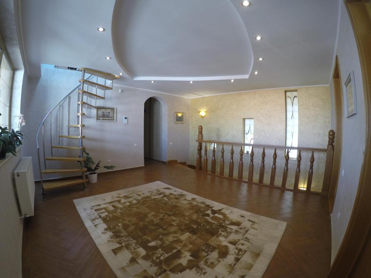 Casa Edwin Bed and Breakfast Constanţa Buitenkant foto