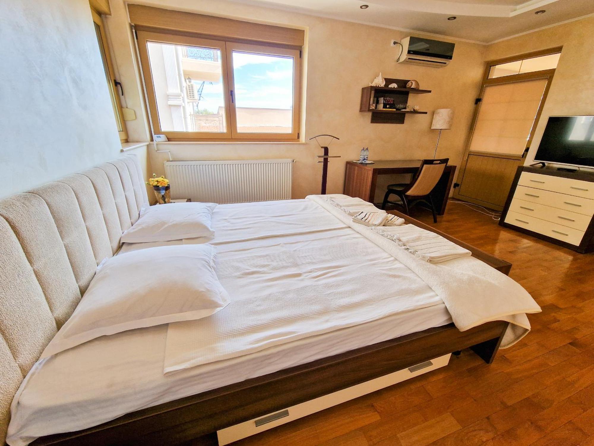 Casa Edwin Bed and Breakfast Constanţa Buitenkant foto